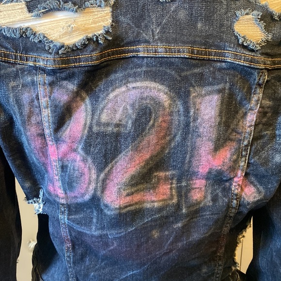 Fashion Nova Distressed Denim Jacket (L) - Picture 8 of 11